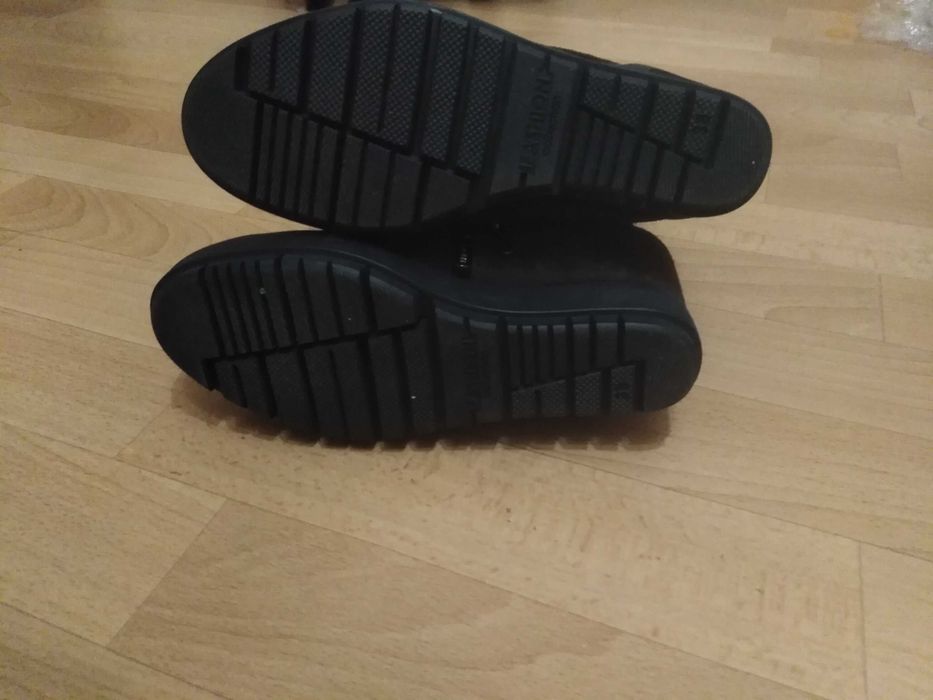 Сапоги зимние ,замш, нові, теплі