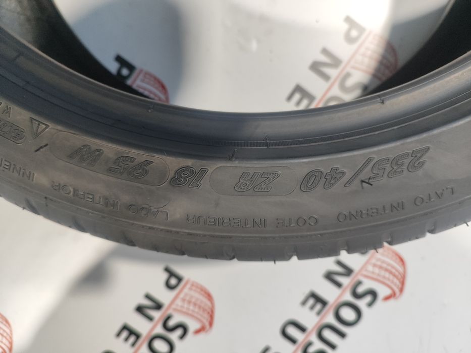 4 pneus Michelin 235-40R18 Michelin - Oferta dos Portes