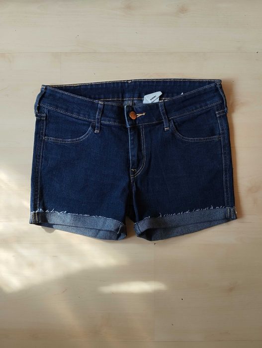 jeansowe szorty postrzępione xs granatowe krótkie podwinięte z mankiet