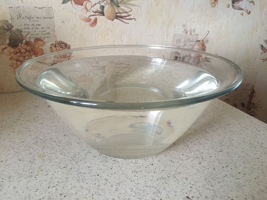 Стеклянный салатник 3 литра