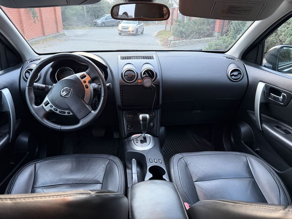 Продам Nissan Qashqai