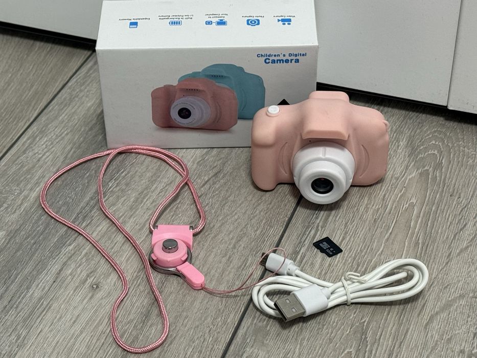 Cyfrowy aparat dla dzieci, różowy + karta pamięci 32GB