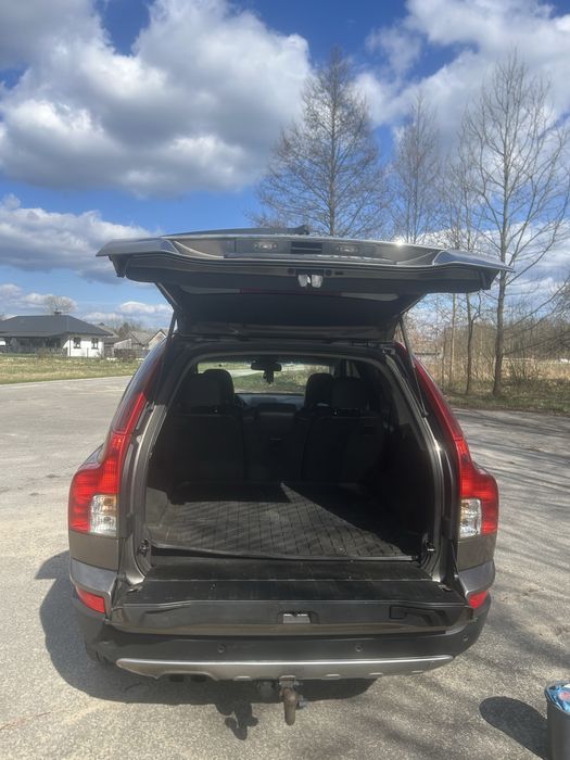 Sprzedam lub zamienie za busa Volvo XC90 2.4 D5