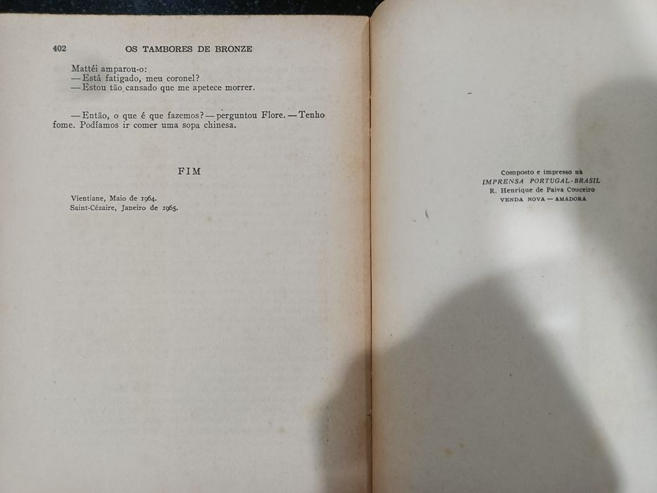 Vendo livro Os Tambores de Bronze