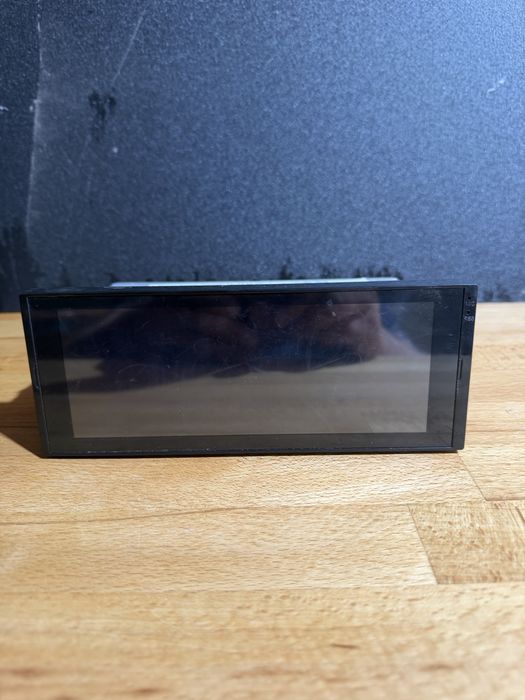 Radio chinskie sprawne  android. 1 gb ram