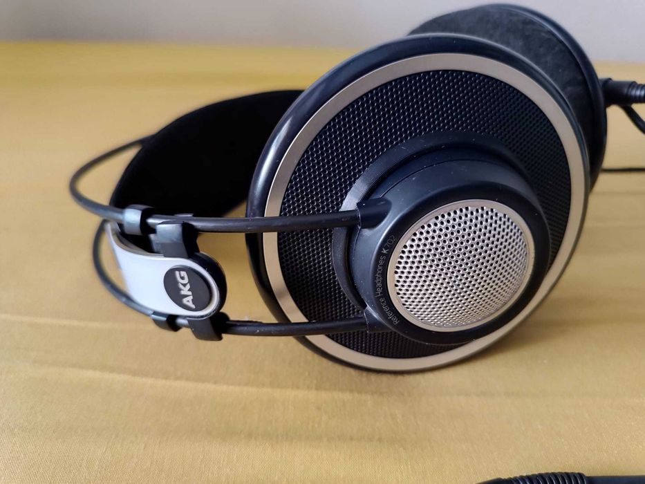 Headphones AKG -K 702 . Excelente Estado
