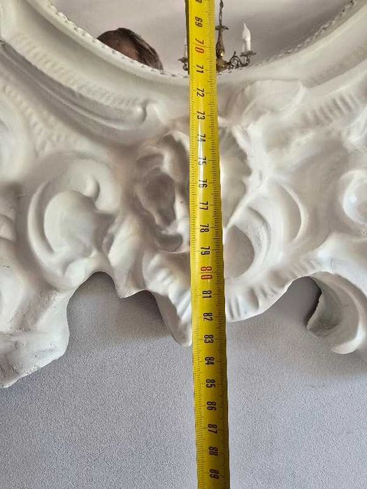 lustro w gipsowej ramie  85x52