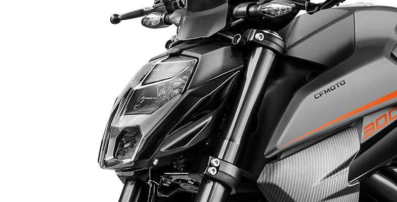 Мотоцикл CFMOTO 300NK New 2025