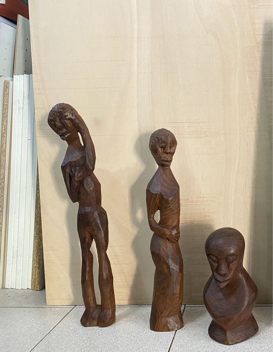 Peças de artesanato tribais