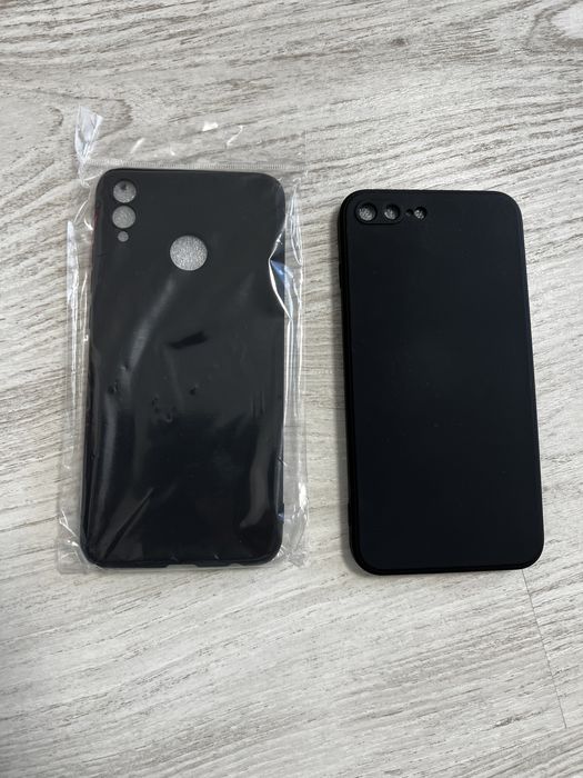 Чехол на телефон