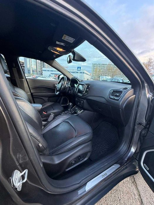Jeep Compass 2020 VIN ZACNJDEW7LPR38953 фото оголошення 10 з 19