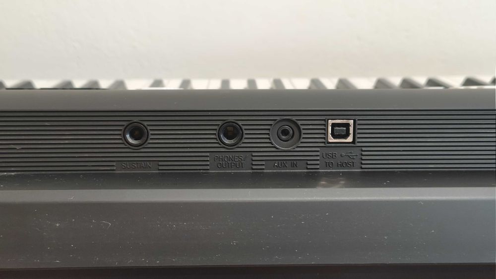 Yamaha PSR-EW310 + Fonte Original + Suporte OQAN | Como Novo