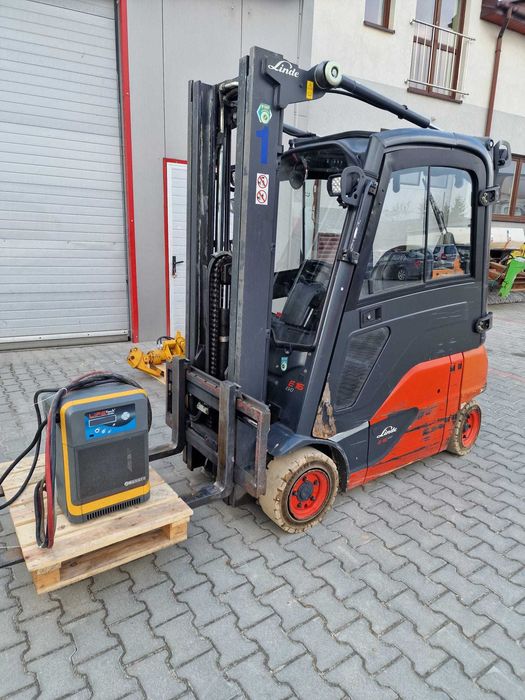 Sprzedam wózek widłowy Linde E-16