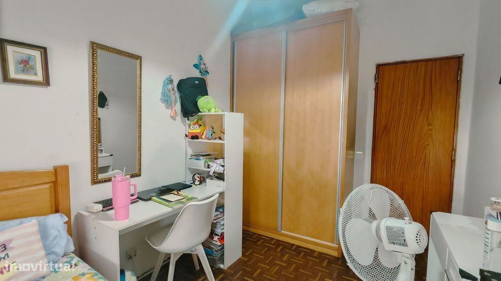 Apartamento T3 no centro de Sobral de Monte Agraço
