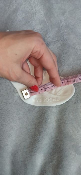 Nowe skarpetki z ABS dla dziecka