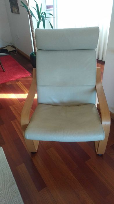 Cadeira de baloiço em pele