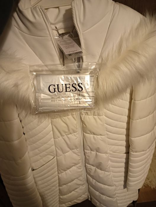 Casaco da Guess novo