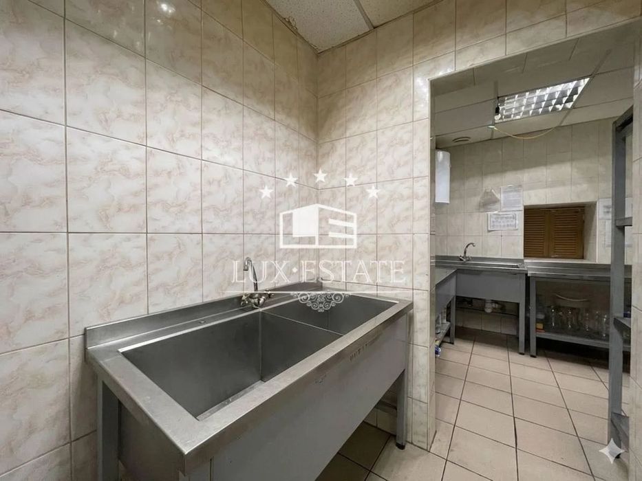 Ресторан 290 м² с террасой и оборудованием | Демеевская | Голосеевский р-н | Аренда