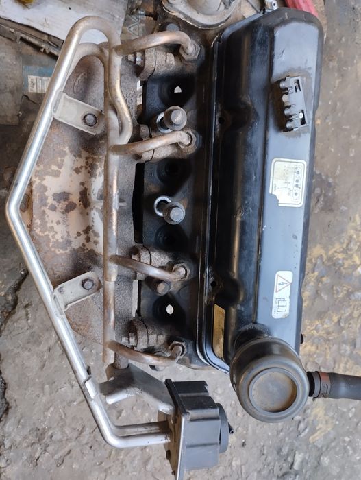 Продам двигатель и кпп форд эскорт / сиера