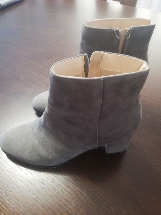 Buty, botki, kozaczki szare r. 39