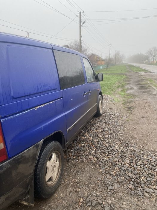 Мерседес віто 638