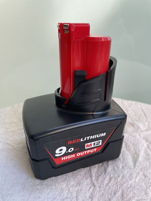 Milwaukee akumulator M12 9ah