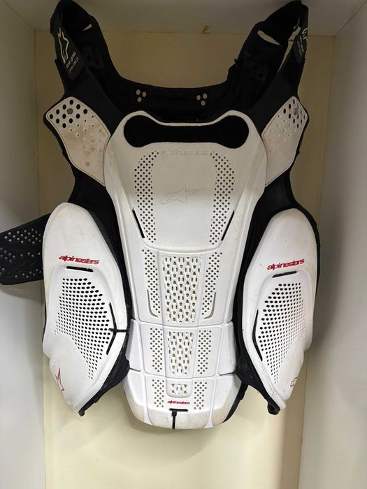 Colete Alpinestars A8