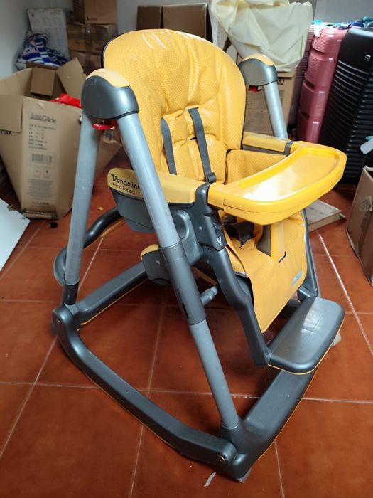 Cadeira de jantar para bebé fixa e móvel