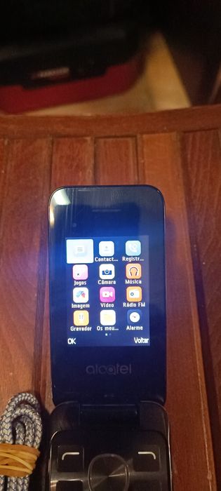 Telemóvel Alcatel