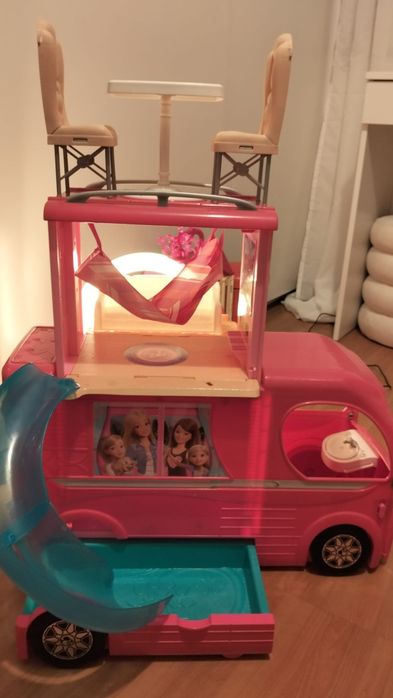 Autocaravana Barbie