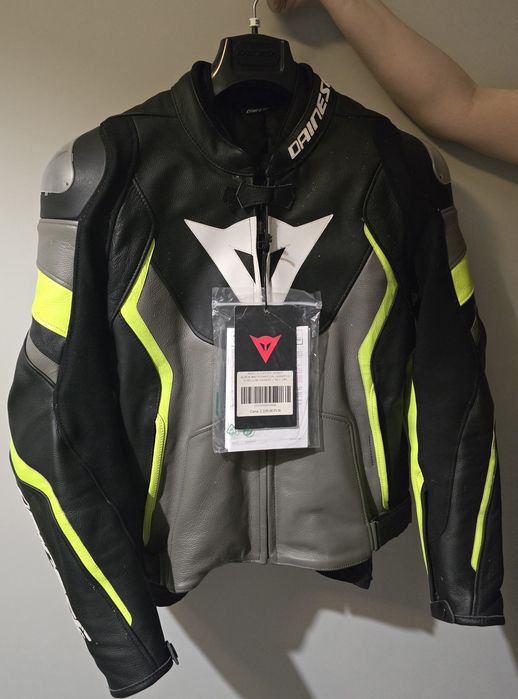 Kurtka skórzana Dainese AVRO 4 grey fluo. Rozm. 50 (M) + ochraniacz