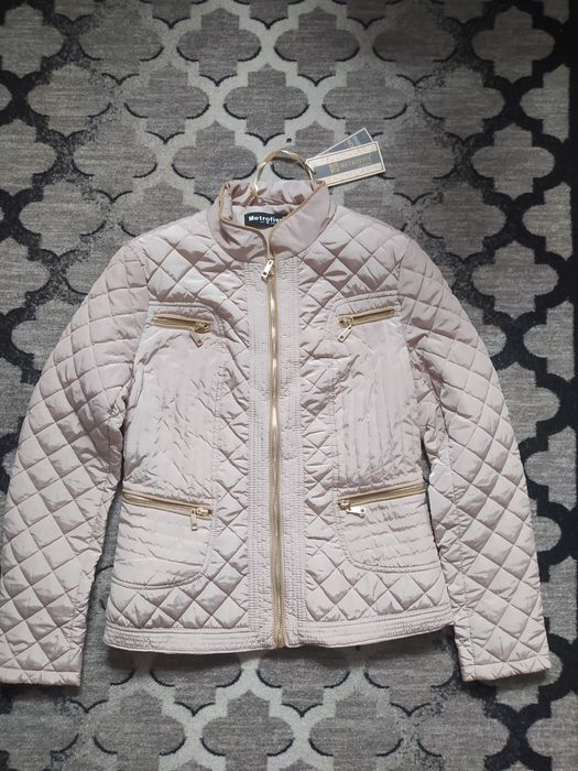 Kurtka wiosenna pikowana beżowa z kieszeniami Metrofive