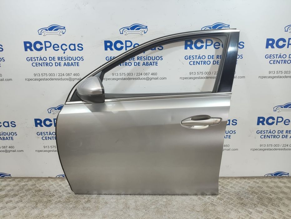 Porta frente esquerda original Peugeot 308 II Carro 5 portas de 2013 a 2021
