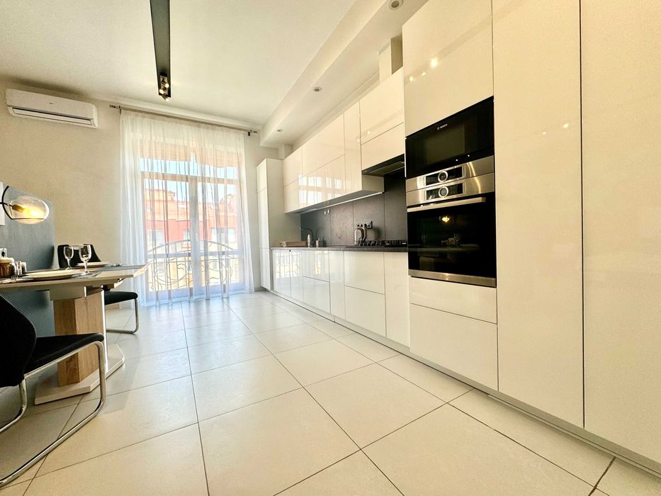 ApartPoltava Дизайнерська студія з розкішною ВАННОЮ, ПОДОБОВА ОРЕНДА