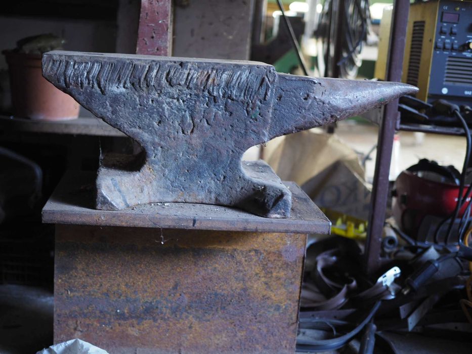 Kowadło kowalskie 100 kg