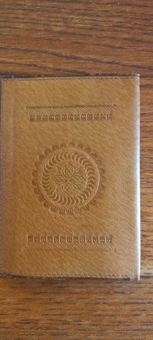 Etui na dokumenty skórzane małe