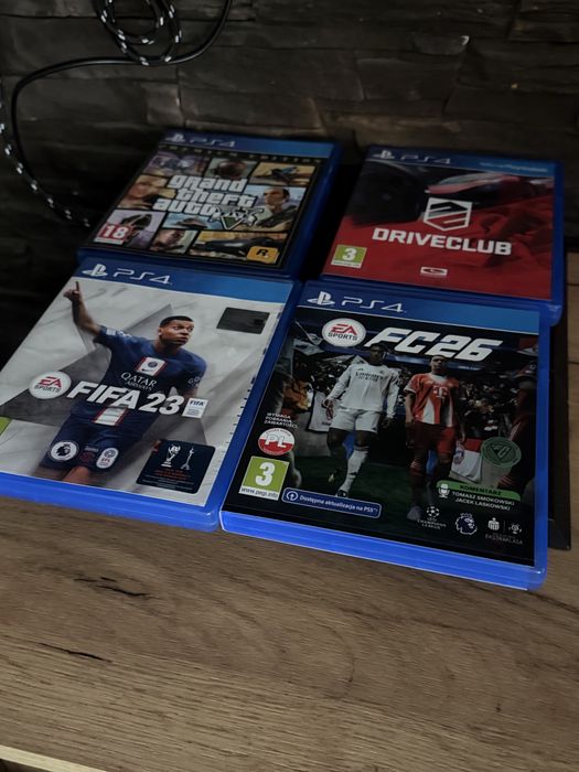 Ps4  dobry stan  polcecam