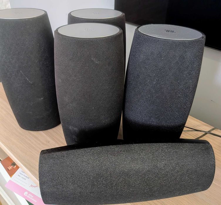 JBL CS680 (System kina domowego)