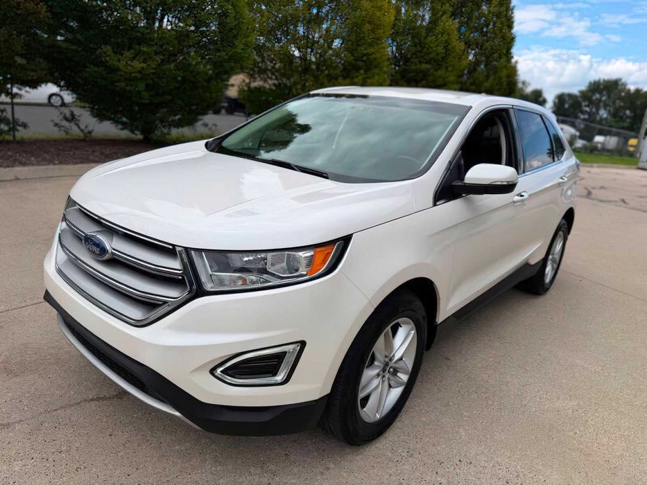 Ford Edge      2017