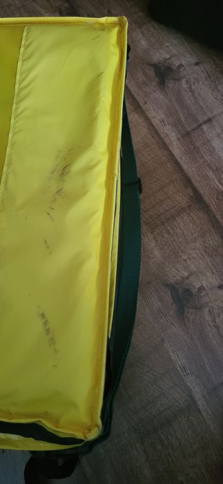 Tobra termiczna Glovo do dostarczania jedzenia