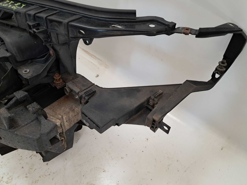 AUDI TT 8J 2.0 TFSI TDI pas przedni belka chłodnica wentylatory wzmo