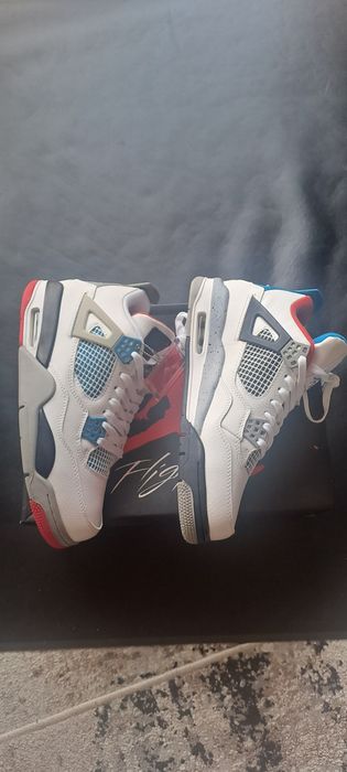 Nike Air Jordan Retro 4