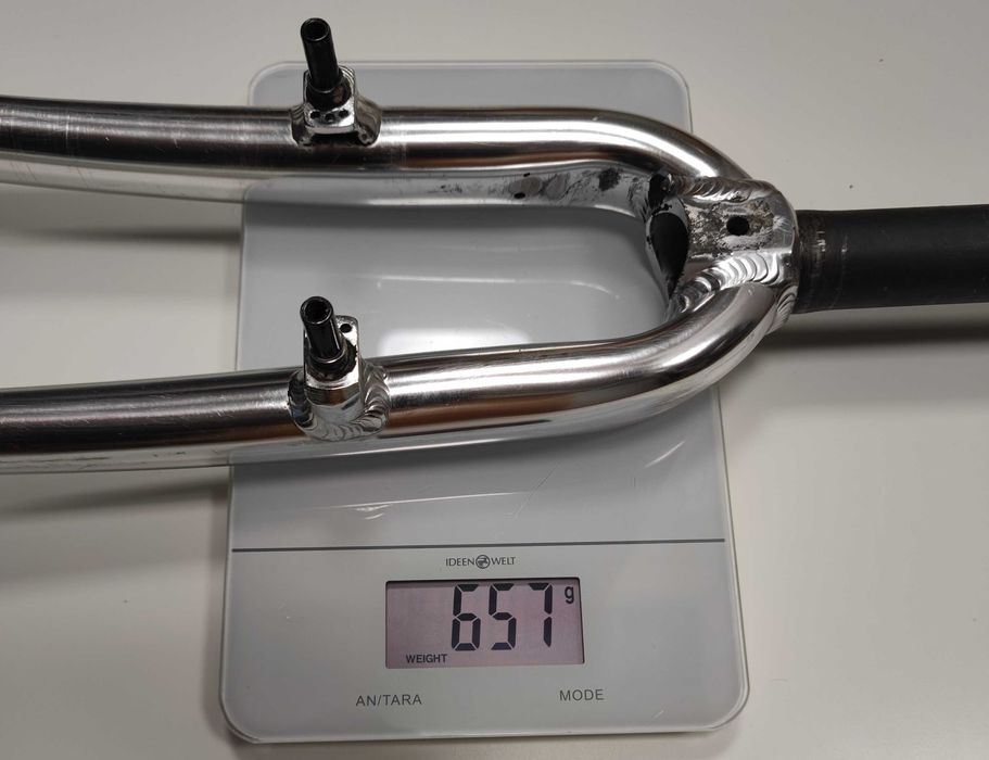 Ultra lekki widelec aluminiowy 26" 1 1/8 ahead 17,4 cm retro MTB 657g