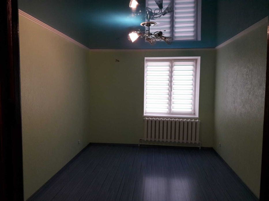 Продам квартиру в кирпичном доме с ремонтом