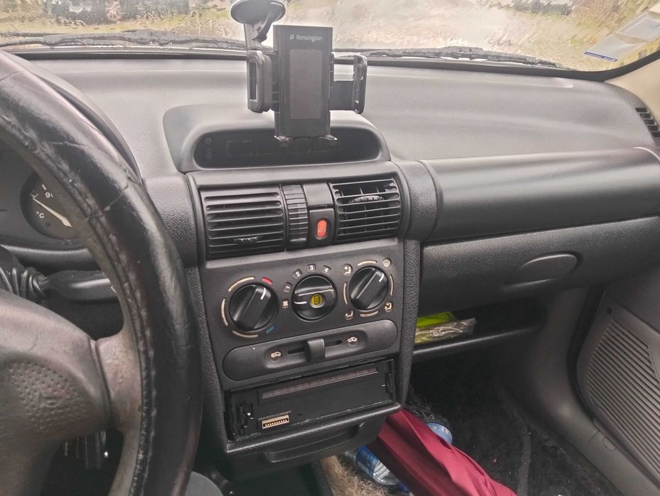 Opel corsa em bom estado