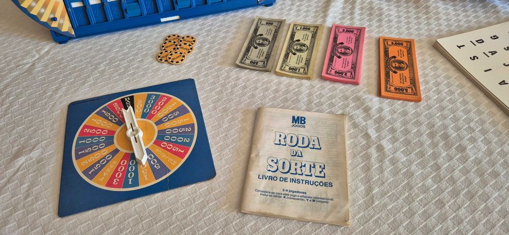Jogo tabuleiro antigo "Roda da Sorte"