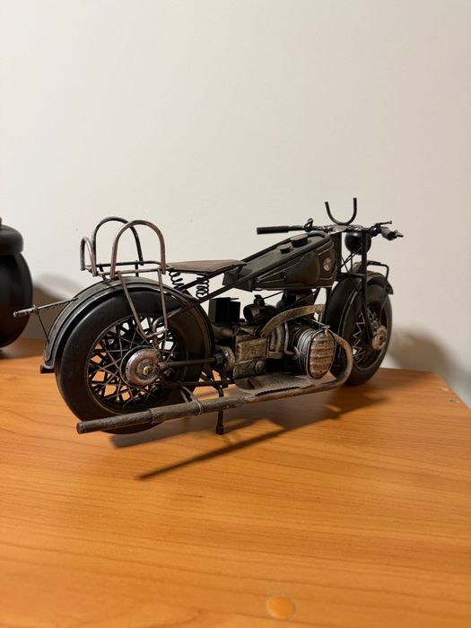 ´´moto para decoraçao BMW