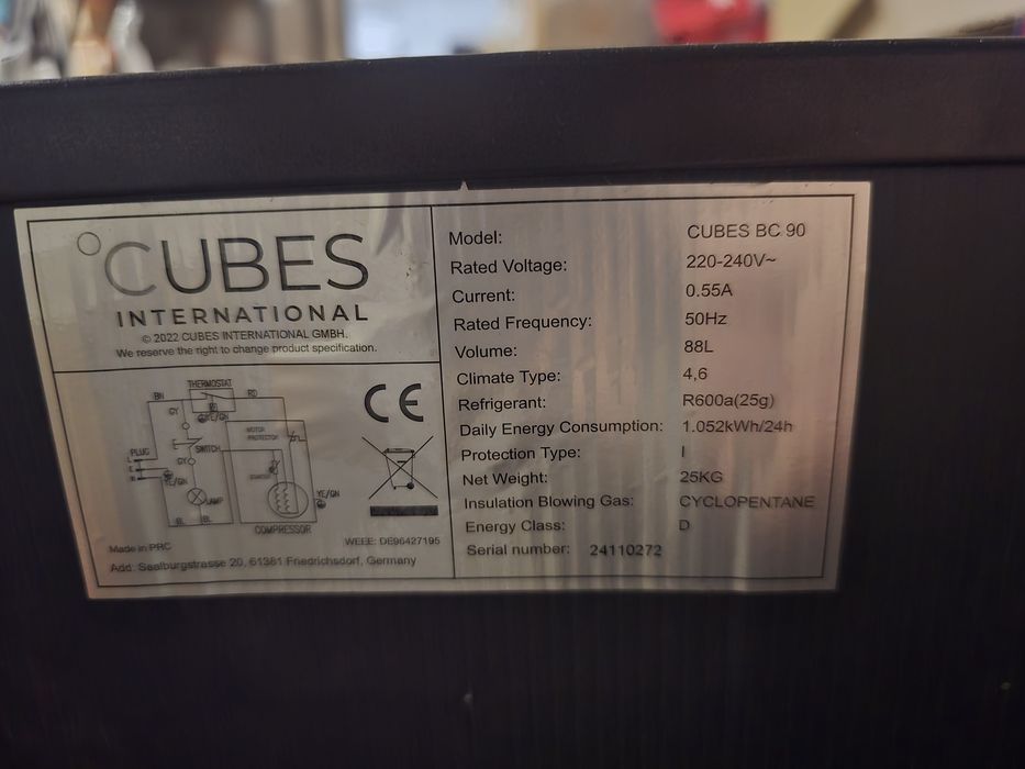 Lodówka 88l cubes International BC-90