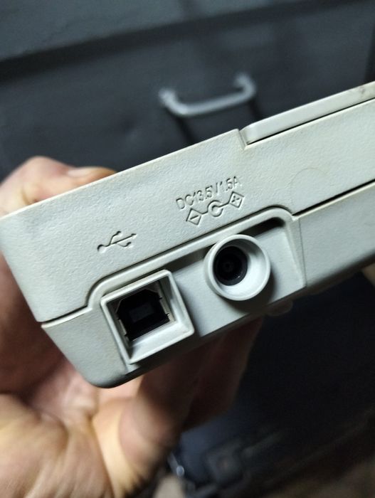 Сканер Epson v10