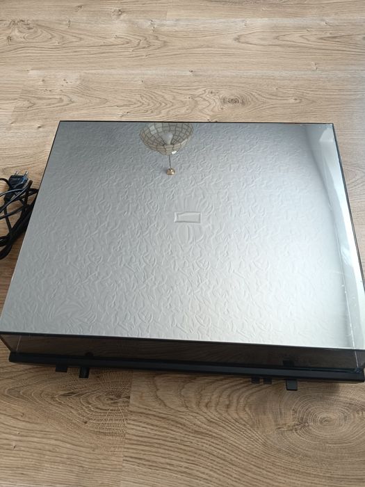 Gramofon UNITRA  fonika 464.
